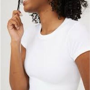 American Eagle Classic White Women's Top